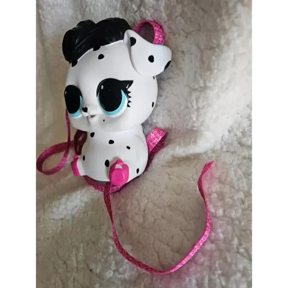 MGA LOL Surprise Biggie Pet Dog Piggie Bank Backpack White & Black 7" Dalmatian - Picture 4 of 16